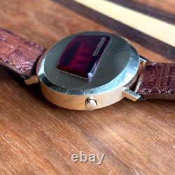 1970's Jaeger-LeCoultre Master Quartz LED Wristwatch UFO Case 10K GF Wristwatch