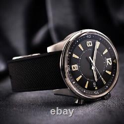 Jaeger-LeCoultre JLC Polaris Date Automatic Men's Watch Ref. Q9068670 with B&P