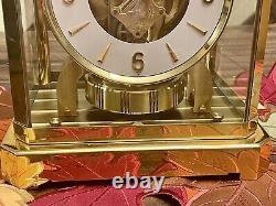 Jaeger-Le Coultre Atmos Swiss 15 Jewels 528-8 Clock Vtg Serial #224941 WORKS