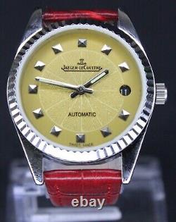 Jaeger Lecoultre Club Automatic Date 25 J Swiss Movement Wrist Watch