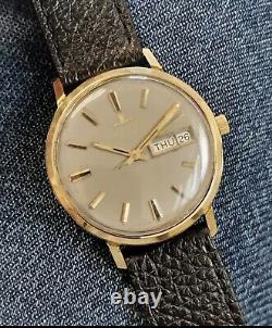 Vintage Automatic JLC Club 18K Gold Jaeger LeCoultre Club Wristwatch 35mm