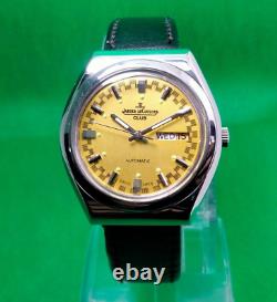 Vintage Jaeger Lecoultre Club Automatic 25 Jewels Day-Date Men's Wrist Watch