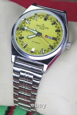 Vintage Jaeger Lecoultre Club Automatic D&D 25 J Swiss Movement Wrist Watch