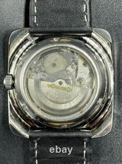 Vintage Jaeger Lecoultre Club Automatic Swiss Made Men's Wrist Watch