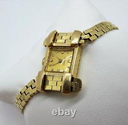 Funky & Fun Asymétrique 14k Solid Gold Vintage Le Coultre Ladies Watch