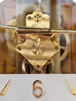 Horloge Jaeger LeCoultre Atmos Modèle 528-6 avec Cadran Carré 15 Joyaux Plaque Seagrams