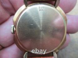 Mens Vintage Lecoultre Fantaisie Cas Inhabituel 14k Gold Running Wrist Watch
