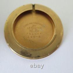 Montre à remontage manuel en or 18 carats LeCoultre JLC des années 60 avec lunette florentine unisexe de 33mm