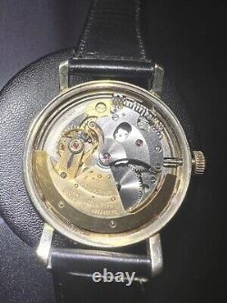 Montre automatique vintage Jaeger LeCoultre avec mouvement P812