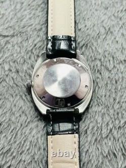 Montre-bracelet pour homme Jaeger Lecoultre Club Automatic Day & Date à cadran blanc de style vintage