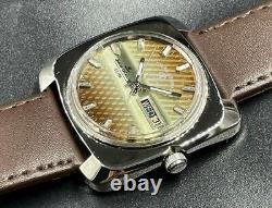 Montre-bracelet pour homme Vintage Jaeger Lecoultre Club Automatique Date Jour Swiss Made