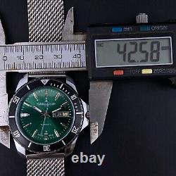 Montre-bracelet pour homme vintage automatique avec jour et date, Jaeger Swiss Made, 42mm, modèle JL15
