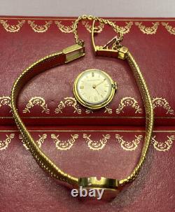 Montre bracelet vintage en or jaune 18 carats pour femme Jaeger LeCoultre antique