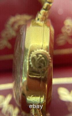 Montre bracelet vintage en or jaune 18 carats pour femme Jaeger LeCoultre antique