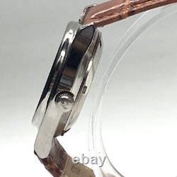 Montre pour homme vintage Jaeger Lecoultre à remontage automatique, boîtier en acier inoxydable et bracelet en cuir