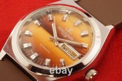 Vintage Jaeger Lecoultre Automatique Hommes Suisse Wrist Wrist Watch 37.5mm Mn